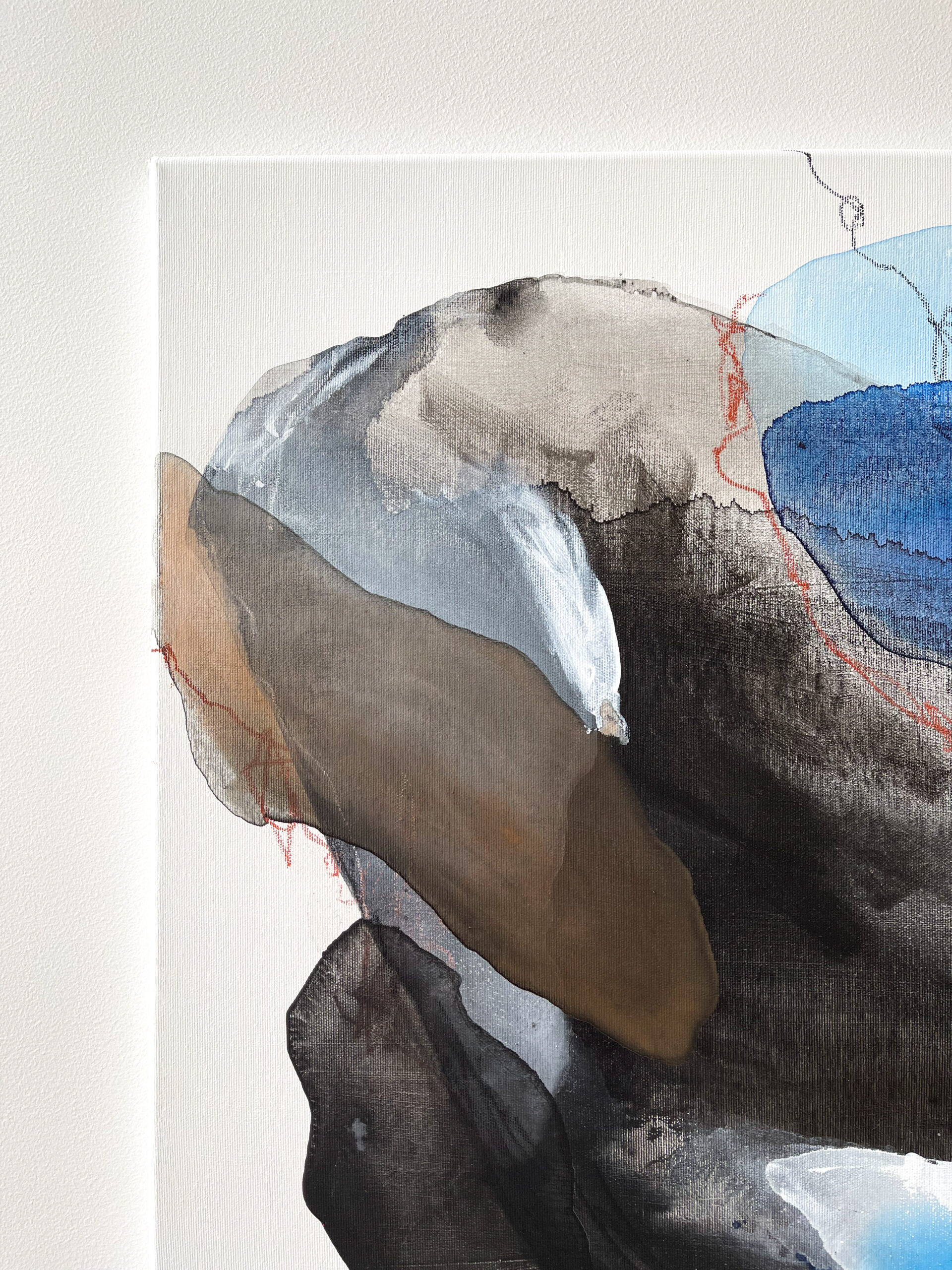 C1702B75-B09C-45B8-A335-FF2A8AFFC52F